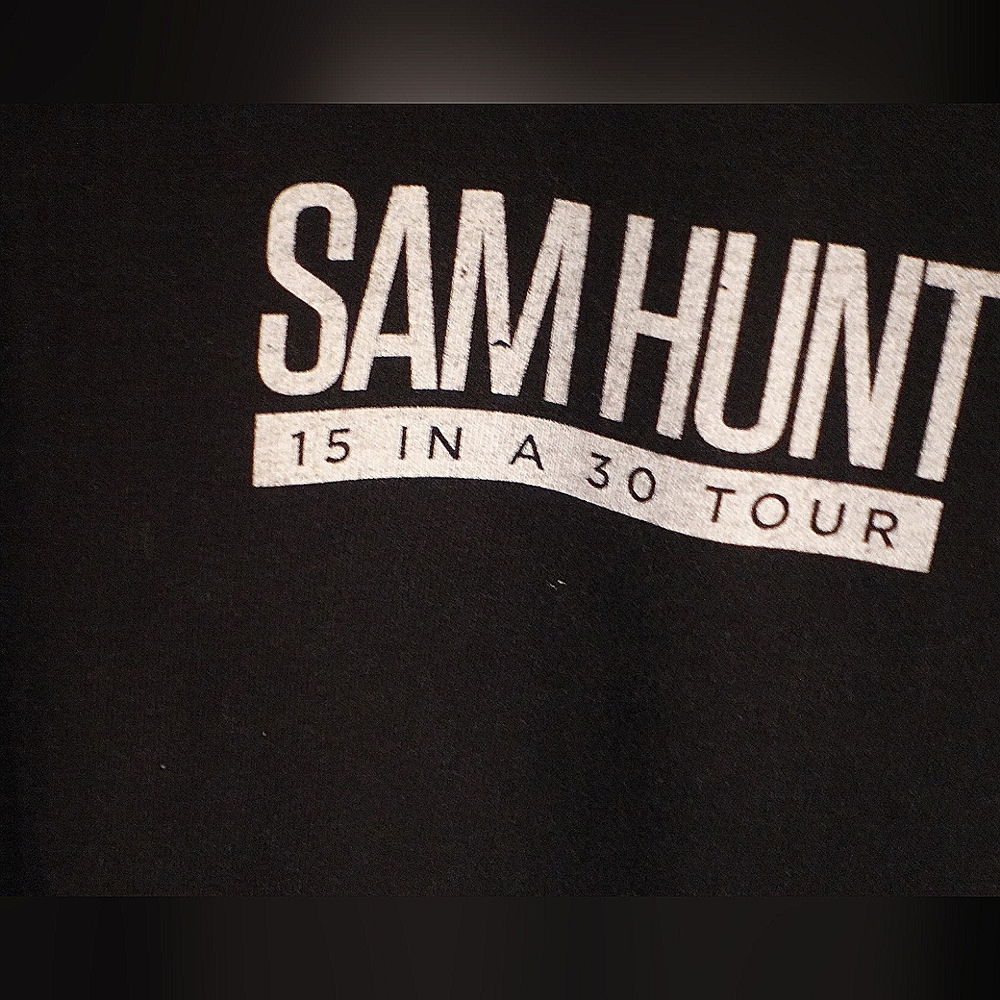 Sam Hunt 15 in a 30 Tour Local Crew Large Black and White T-Shirt